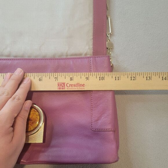 Pour La Victoire Leather Chain Shoulder Bag - Picture 11 of 12